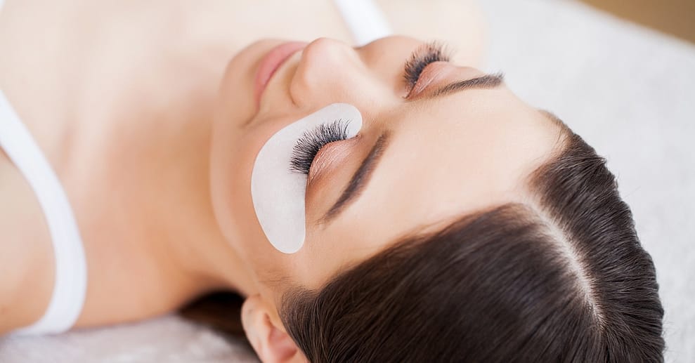 1x oder 2 x Augenbrauen- und/oder Wimpern-Lifting inkl. Färben München OXGE.com Special Offers, Deals & Discounts in Germany