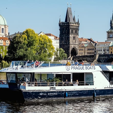 Hop-on-Hop-off-Bustour Prag, opt. mit Bootstour National Deal OXGE.com Special Offers, Deals & Discounts in Germany
