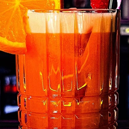 2x oder 4x Cocktail nach Wahl bei Miami Cocktailbar & Beachclub Hamburg OXGE.com Special Offers, Deals & Discounts in Germany