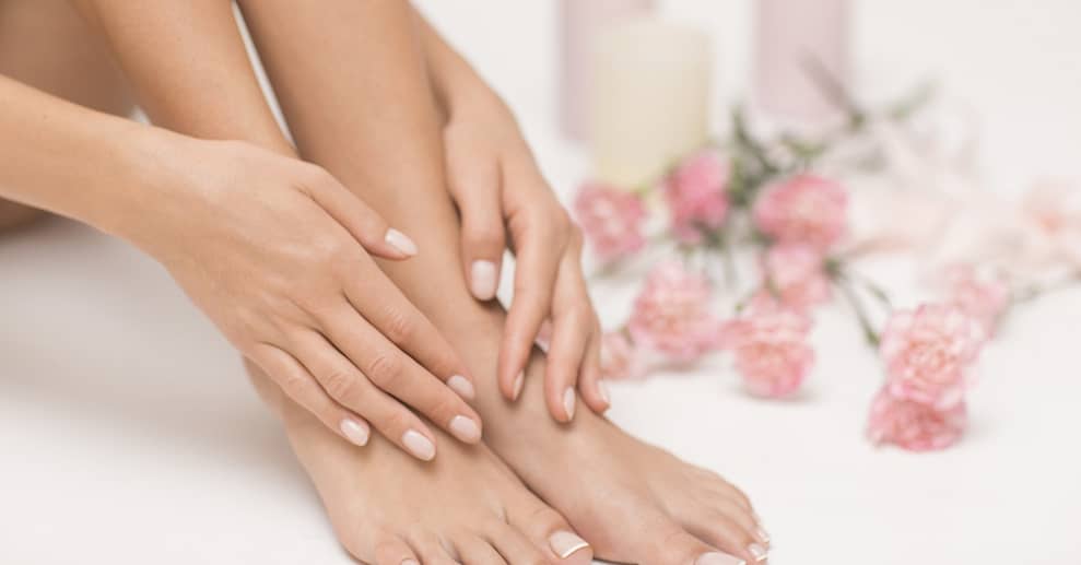 Mani-/ Pediküre + Abschlusspflege Düsseldorf OXGE.com Special Offers, Deals & Discounts in Germany