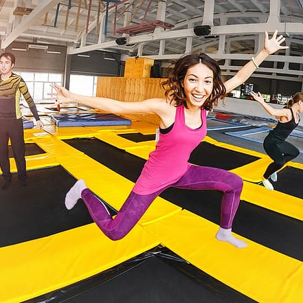 2 Std. im Trampolin-Park inkl. Anti-Rutsch-Socken für 1 bis 4 Personen Hamburg OXGE.com Special Offers, Deals & Discounts in Germany