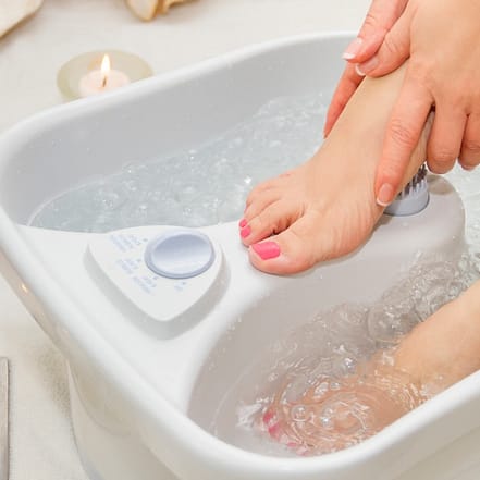 Verwöhne deine Füße mit Lack und Massage Essen OXGE.com Special Offers, Deals & Discounts in Germany