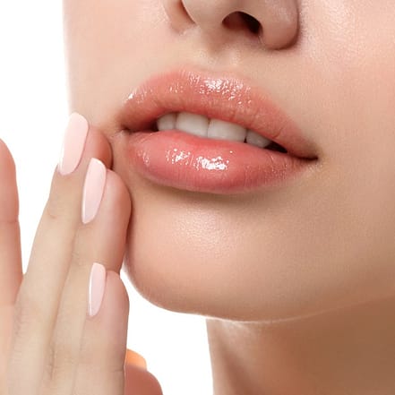 Lippenauffüllung von Ober- & Unterlippe mit bis zu 0,5 / 1 ml Hyaluron Hamburg OXGE.com Special Offers, Deals & Discounts in Germany