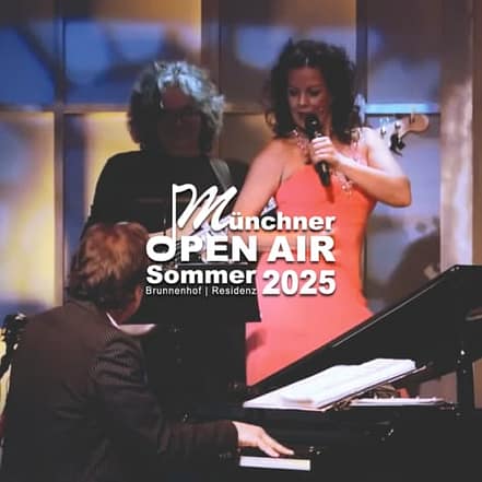 Whitney Houston: Mehr als ein Moment at Brunnenhof der Residenz, Munich, Germany OXGE.com Special Offers, Deals & Discounts in Germany