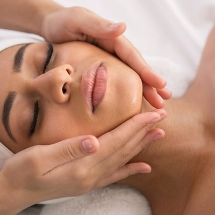 60 Min. Sculptural Face Lift Behandlung für 1 Person Berlin OXGE.com Special Offers, Deals & Discounts in Germany