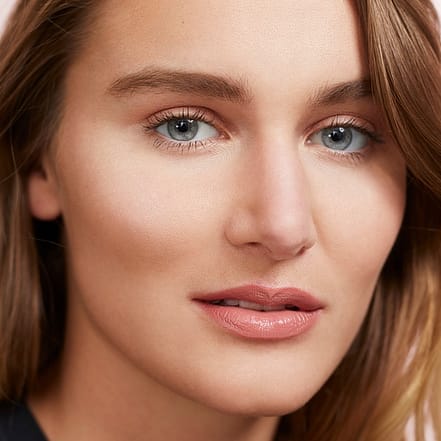 Microneedling inkl. Bio-Gold-Hyaluronsäure und / oder Aqua-Facial Berlin OXGE.com Special Offers, Deals & Discounts in Germany