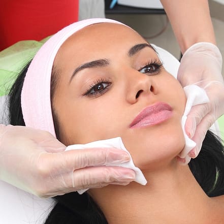 60 Min. Hydrogen-Gesichtsbehandlung mit Glow-Effekt für 1 Person Berlin OXGE.com Special Offers, Deals & Discounts in Germany