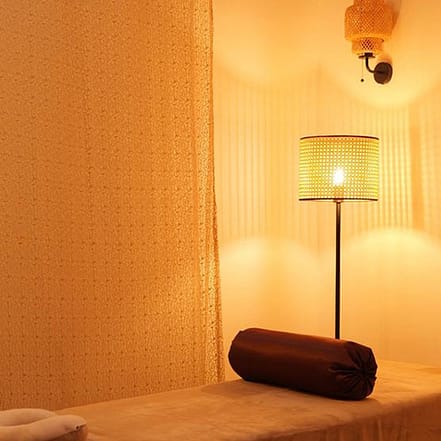 30 – 60 Min. Fußreflex-Öl-Massage opt. mit Fußbad für 1 Person Nürnberg OXGE.com Special Offers, Deals & Discounts in Germany