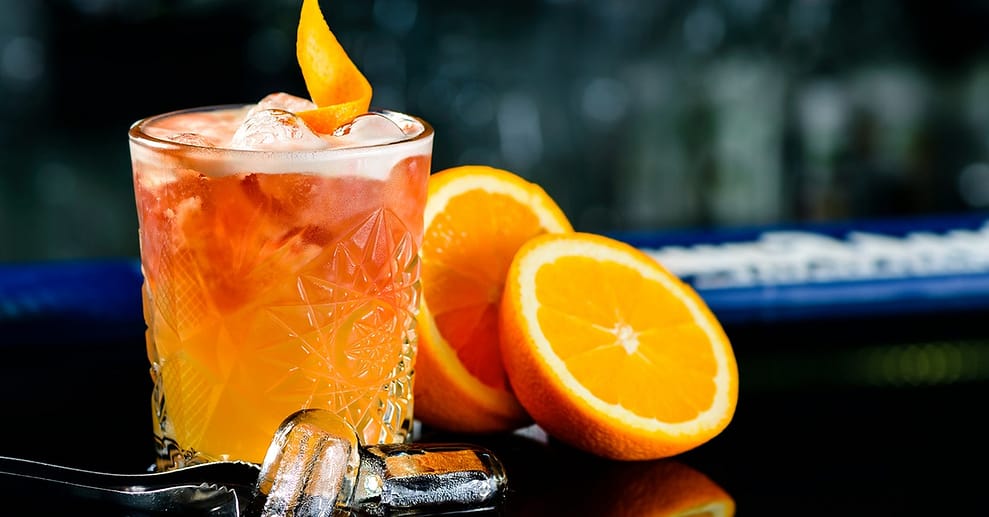 20 Shots / 2 Longdrinks / Flasche Hauschampagner Hamburg OXGE.com Special Offers, Deals & Discounts in Germany