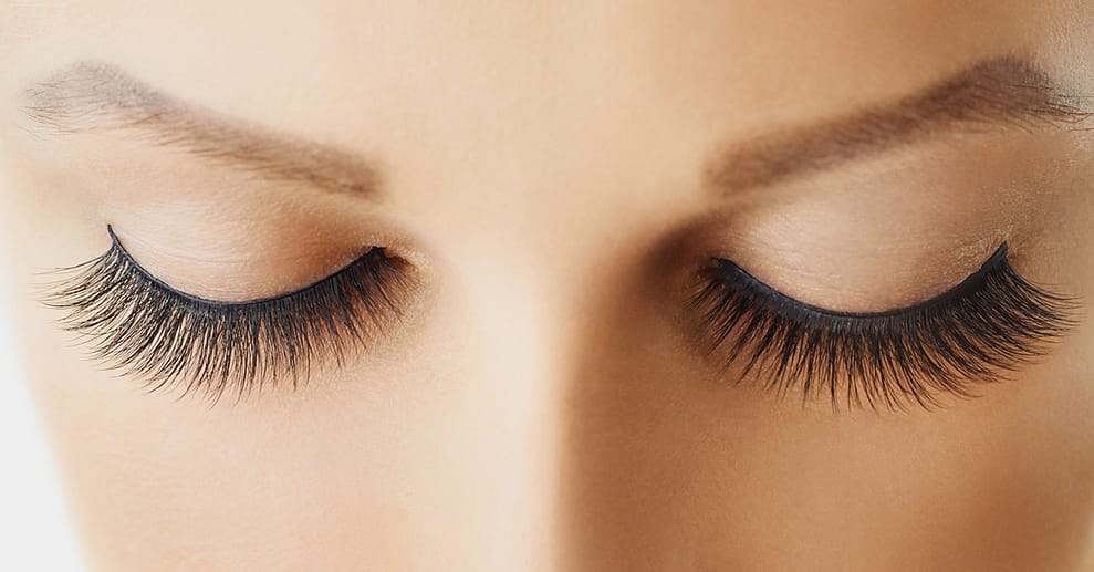 Wimpernverlängerung mit der 1:1-Technik, opt. Auffüllen, für 1 Person Hamburg OXGE.com Special Offers, Deals & Discounts in Germany