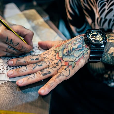 Wertgutschein über 50 €, 100 € oder 150 € für Fineline-Tattoos Hamburg OXGE.com Special Offers, Deals & Discounts in Germany