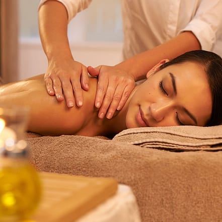 30-60 Min. Aromaölmassage für 1 Person inkl. Getränk Berlin OXGE.com Special Offers, Deals & Discounts in Germany