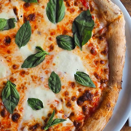 Italienisches Menü inkl. Pizza, Dessert und Cola für 1-4 Personen Frankfurt OXGE.com Special Offers, Deals & Discounts in Germany