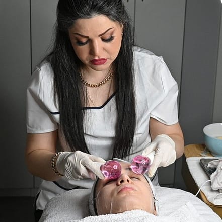 60-minütige klassische Gesichtsbehandlung für 1 Pers. Hamburg OXGE.com Special Offers, Deals & Discounts in Germany