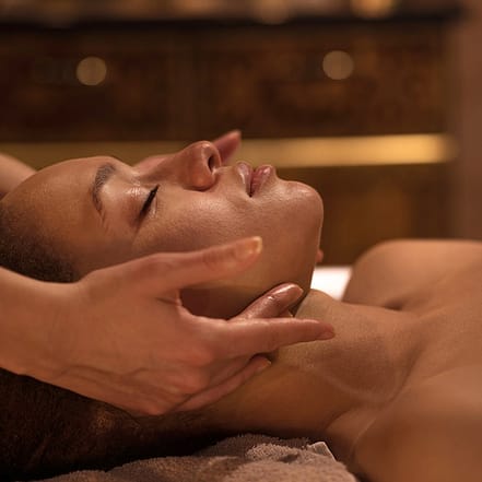Gua-Sha-Gesichts-Massage Berlin OXGE.com Special Offers, Deals & Discounts in Germany