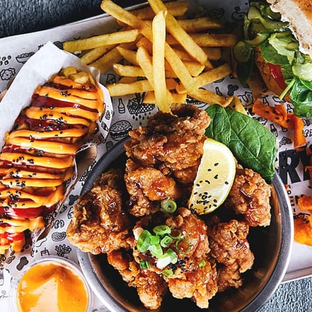 Chicken-Wings, Chicken-Bites oder Chicken-Burger mit Beilage & Getränk Berlin OXGE.com Special Offers, Deals & Discounts in Germany