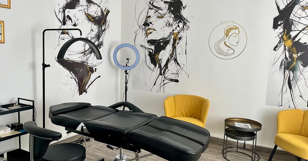 Permanent Make-Up: „Aquarelle Lips“, „Powderbrows“ oder „Eyeliner“ Essen OXGE.com Special Offers, Deals & Discounts in Germany