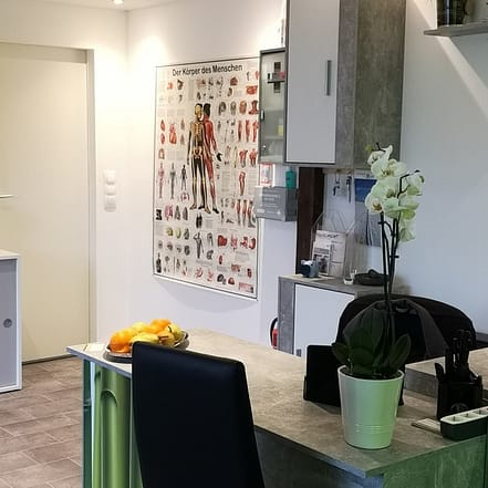 Bis zu 44% Rabatt auf den Massage – Klassisch bei Sitz Der Menschenhandwerkerin Berlin OXGE.com Special Offers, Deals & Discounts in Germany