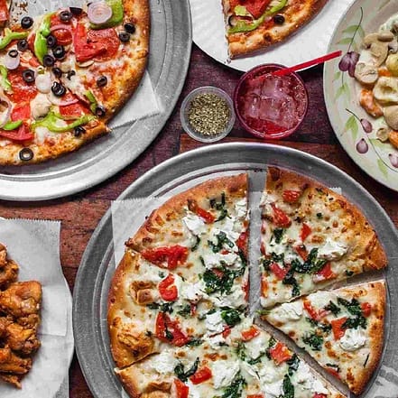 Pizza oder Pasta nach Wahl inkl. Insalata Mista für bis zu 4 Personen Berlin OXGE.com Special Offers, Deals & Discounts in Germany