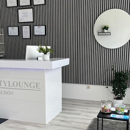 45-90 Min. Klassische Gesichtsbehandlung / Microneedling / Aqua-Facial Dortmund OXGE.com Special Offers, Deals & Discounts in Germany