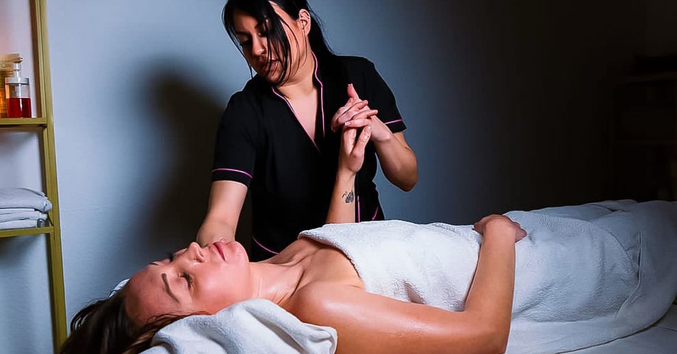 1 oder 2 Hydra-Beauty-Behandlungen für Gesicht / Rücken für 1 Person Braunschweig OXGE.com Special Offers, Deals & Discounts in Germany