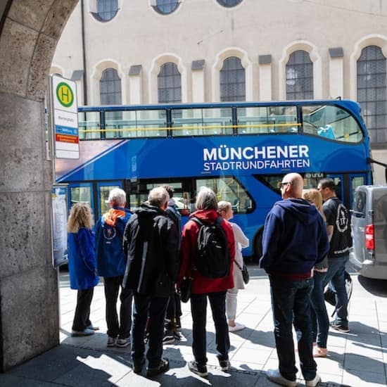 Hop-On Hop-Off Tour durch München (24 oder 48 Stunden) at Luisenstrasse 1, Munich, Germany