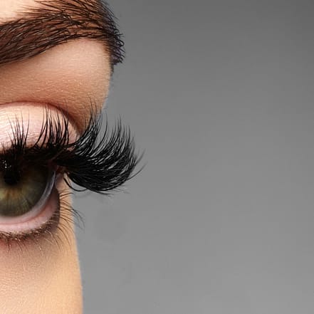 Wimpernverlängerung Classic (1-3D), Hybrid (4-6D) oder Volumen (7-9D) München OXGE.com Special Offers, Deals & Discounts in Germany