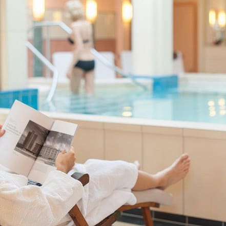 Spa-Tageseintritt inkl. Wickeltuch und Handtücher für 1 bis 4 Personen Frankfurt OXGE.com Special Offers, Deals & Discounts in Germany