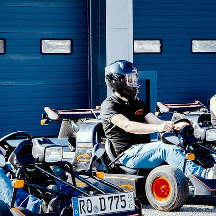1 Std. purer Fahrspaß mit einem Straßen-Go-Kart für 1, 2 oder 4 Person Augsburg OXGE.com Special Offers, Deals & Discounts in Germany
