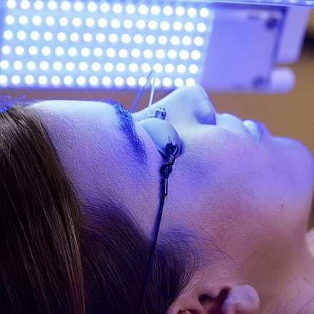 1x oder 3x Multi-CryoHacking-System (MCS) Lichttherapie für 1 Person Frankfurt OXGE.com Special Offers, Deals & Discounts in Germany