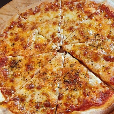 2, 3 oder 4x Pizza nach Wahl – handgemacht, kross und voller Geschmack Leipzig/Halle OXGE.com Special Offers, Deals & Discounts in Germany
