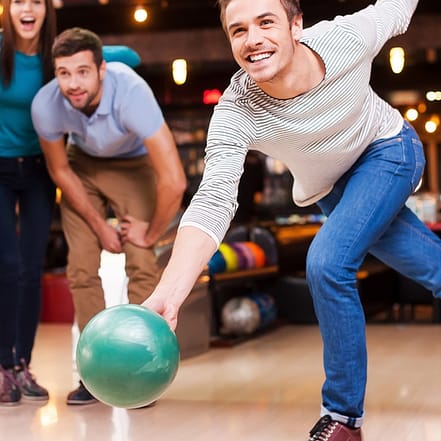2 Std. Bowling inkl. Tortilla-Chips für bis zu 7 Personen Stuttgart OXGE.com Special Offers, Deals & Discounts in Germany