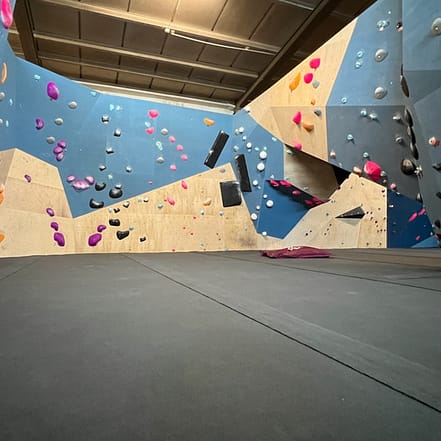30% Rabatt auf Kletter–Halle bei Familyrocks Boulderhalle Berlin OXGE.com Special Offers, Deals & Discounts in Germany