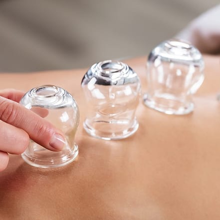 30 oder 60 Min. Schröpf-Massage für 1 Person inkl. Getränk Berlin OXGE.com Special Offers, Deals & Discounts in Germany
