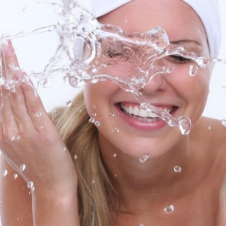 45 Min. Aqua-Gesichtsbehandlung Berlin OXGE.com Special Offers, Deals & Discounts in Germany