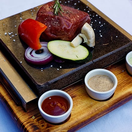 5-Gänge-Menü mit Bison-Steak für 1 – 4 Personen Karlsruhe OXGE.com Special Offers, Deals & Discounts in Germany