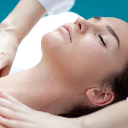 60 oder 90 Min. Klassische Ganzkörpermassage oder Hot-Stone-Massage Berlin OXGE.com Special Offers, Deals & Discounts in Germany
