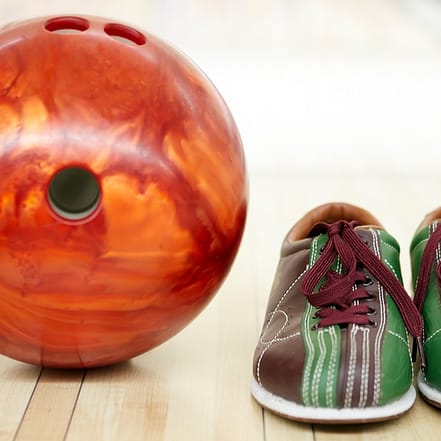 90 Min. Bowling inkl. 1 Pizza auf 1 Bahn (für bis zu 8 Personen) Stuttgart OXGE.com Special Offers, Deals & Discounts in Germany