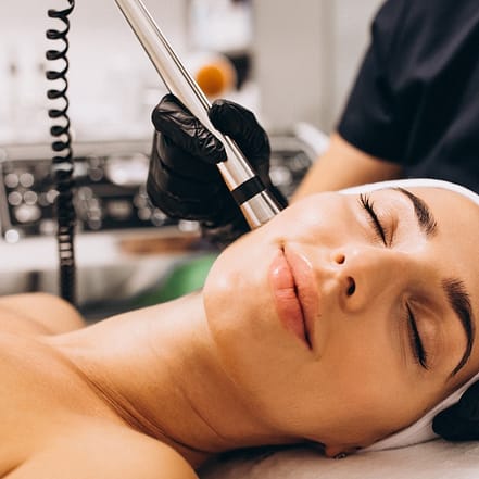 Aqua-Facial-Gesichtsbehandlung Berlin OXGE.com Special Offers, Deals & Discounts in Germany