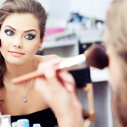 Auftragen von Make-up Würzburg OXGE.com Special Offers, Deals & Discounts in Germany