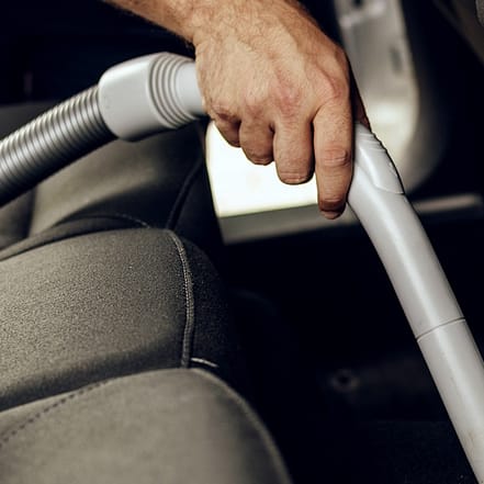 Auto-Pflegepaket nach Wahl wie Innen-, Außen- oder Premium-Reinigung Berlin OXGE.com Special Offers, Deals & Discounts in Germany