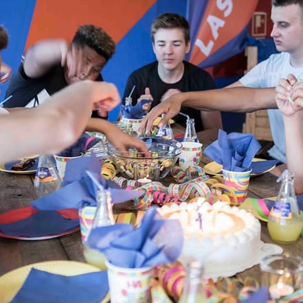 Bis zu 10% Rabatt auf den Lasertag bei Laserstar Göppingen Ulm OXGE.com Special Offers, Deals & Discounts in Germany