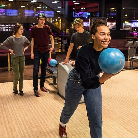 Bis zu 46% Rabatt auf den Bowling bei Piazza Bowling Hamburg OXGE.com Special Offers, Deals & Discounts in Germany