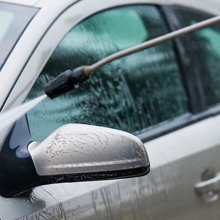 Bis zu 49% Rabatt auf den Professionelle Autopflege (innen und außen) bei EMOs Autopflegedienst Berlin OXGE.com Special Offers, Deals & Discounts in Germany