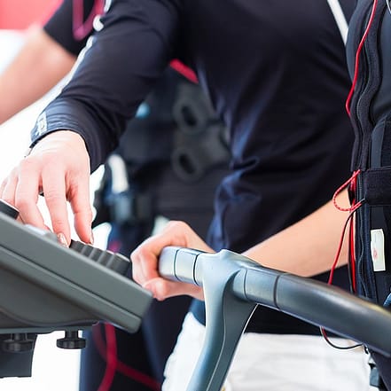 Bis zu 58% Rabatt auf den EMS (elektrische Muskelstimulation) bei 123fit Lübecker Straße Hamburg OXGE.com Special Offers, Deals & Discounts in Germany
