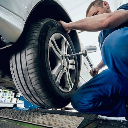 Bis zu 61% Rabatt auf den Reifen/Reifenwechsel/-ersatz bei GT Autoservice Essen OXGE.com Special Offers, Deals & Discounts in Germany