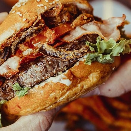 Burger inkl. Beilage für bis zu 4 Personen (bis zu 31% sparen) Frankfurt OXGE.com Special Offers, Deals & Discounts in Germany