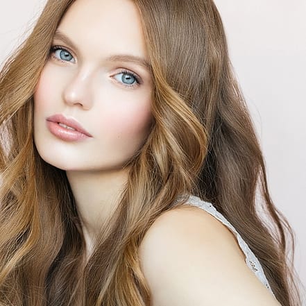 Diamant-Mikrodermabrasion für Gesicht, Hals und De­kolle­té Hamburg OXGE.com Special Offers, Deals & Discounts in Germany