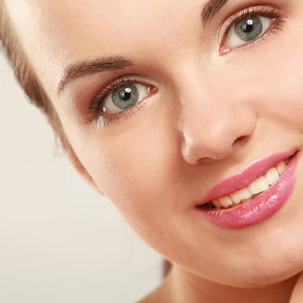 Die Gesichtshaut bei einer 60 Min. Hyaluron-Behandlung verwöhnen Nürnberg OXGE.com Special Offers, Deals & Discounts in Germany