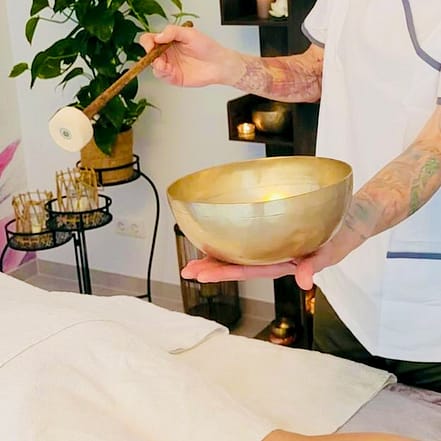 Entspannung pur: 30 / 60 Min. Massage nach Wahl München OXGE.com Special Offers, Deals & Discounts in Germany